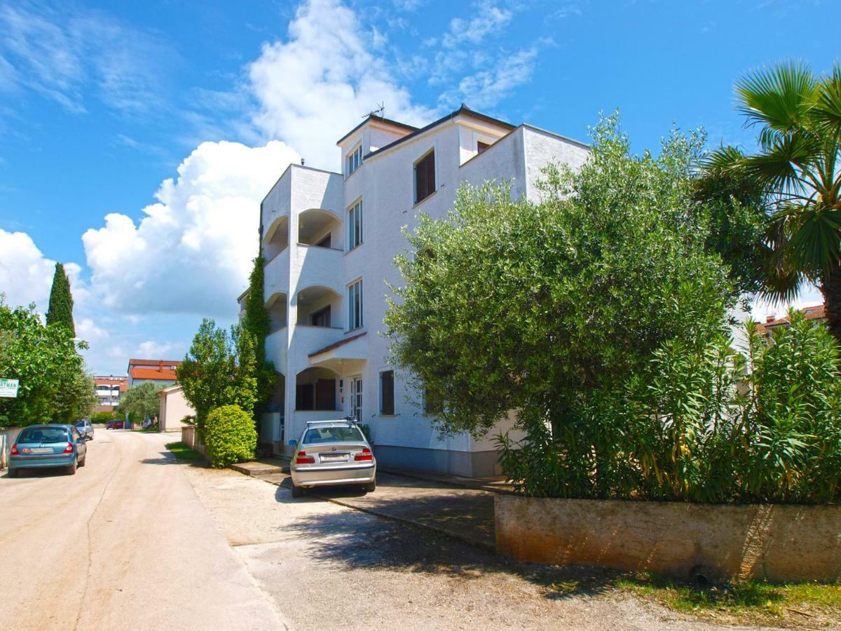 Apartments Sebastian 1842 Фажана Экстерьер фото